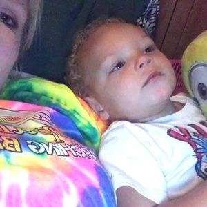 Meet your Posher, Courtney